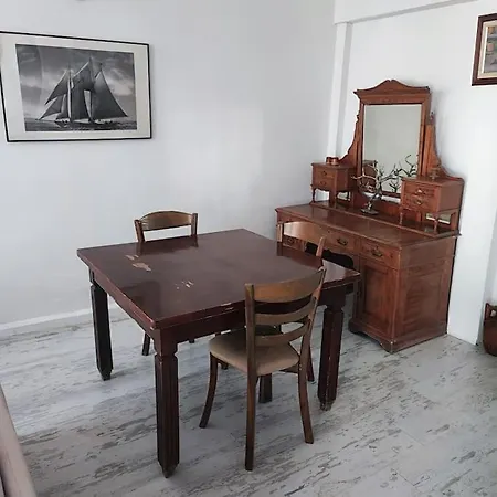 Authentic Historical Greek House Apartment