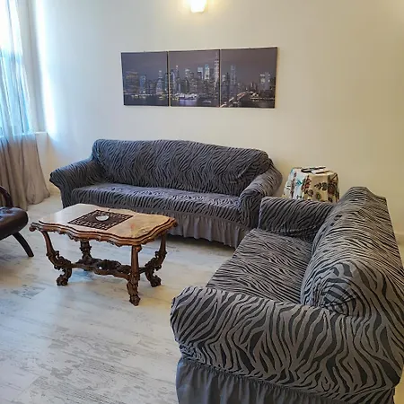 Apartment Authentic Historical Greek House *